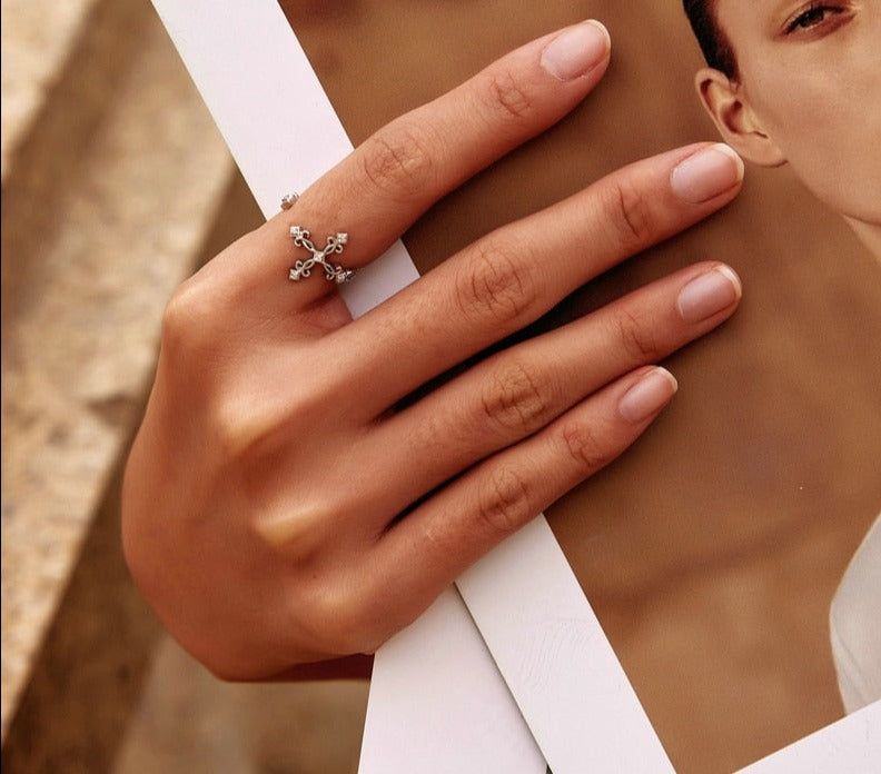 Women’s Adjustable Classic Cross Ring in Sterling Silver 925