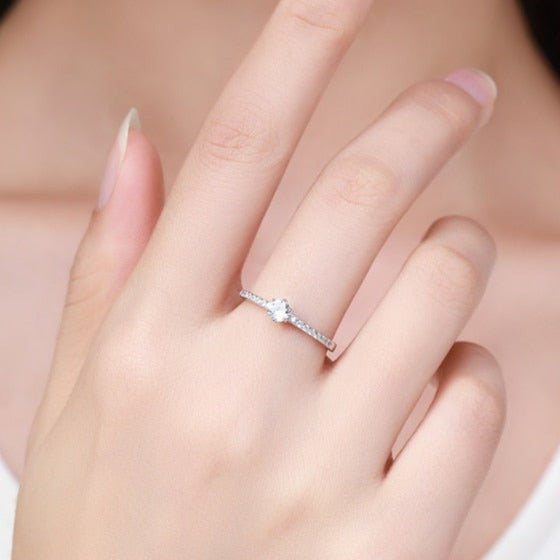 925 Sterling Silver Classic Solitaire Ring with Pavé Setting