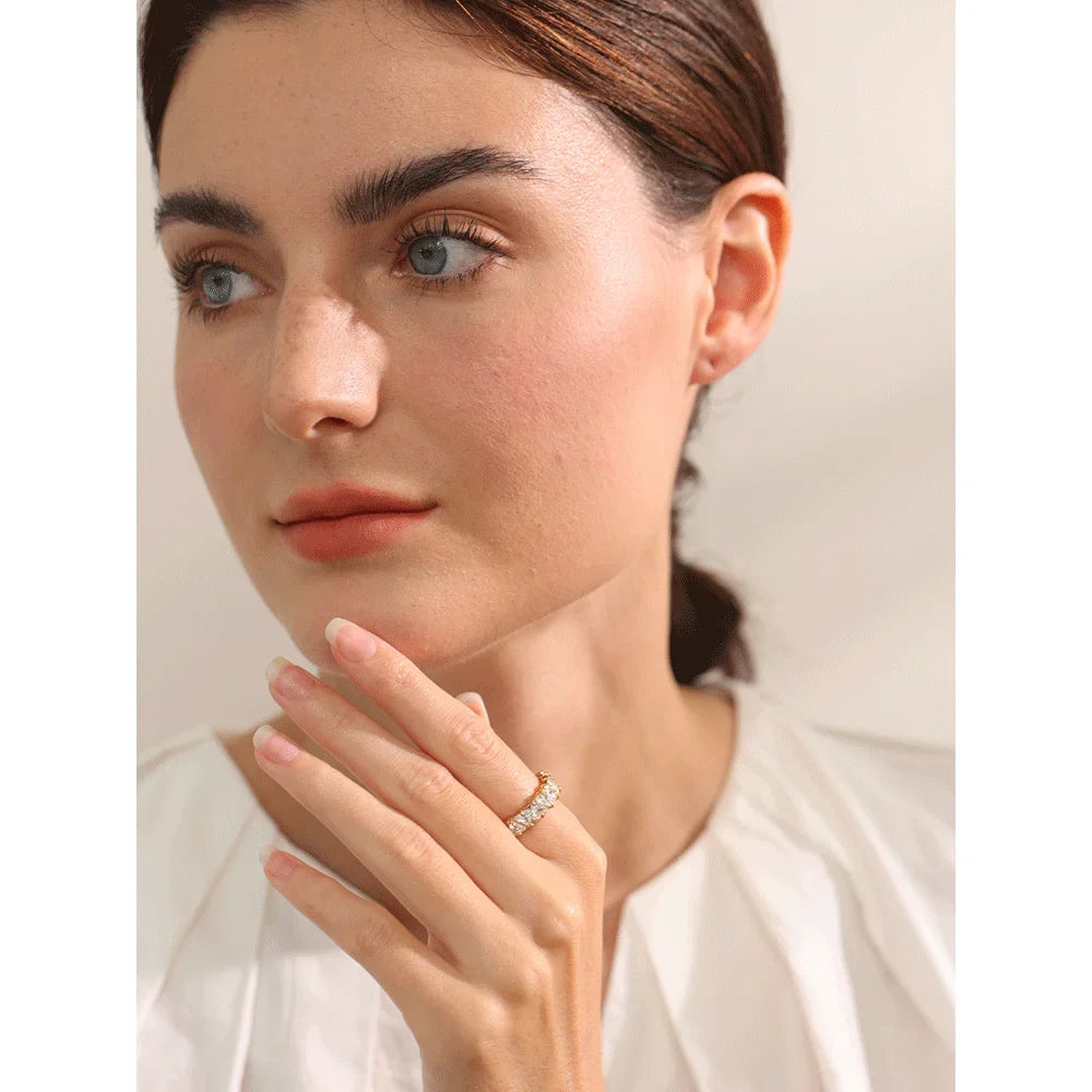 18k Gold-Plated Pavé Zirconia Heart Ring