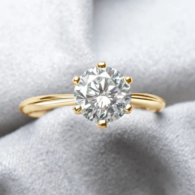 8k Gold-Plated Solitaire Ring