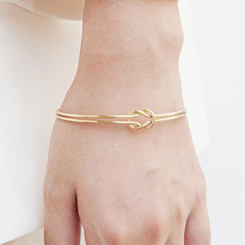 Double Knot Bracelet