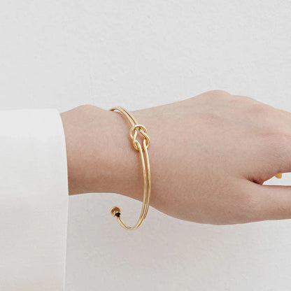 Double Knot Bracelet