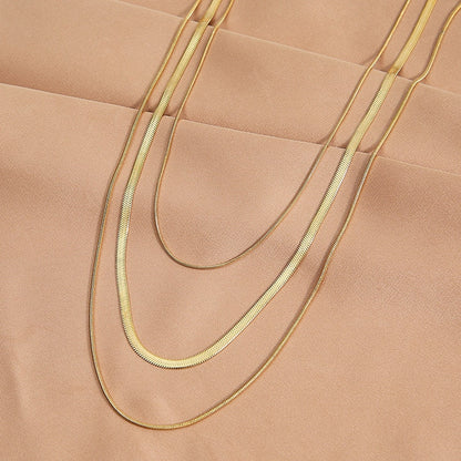 Colar Triplo Minimalista Banhado a Ouro 18k