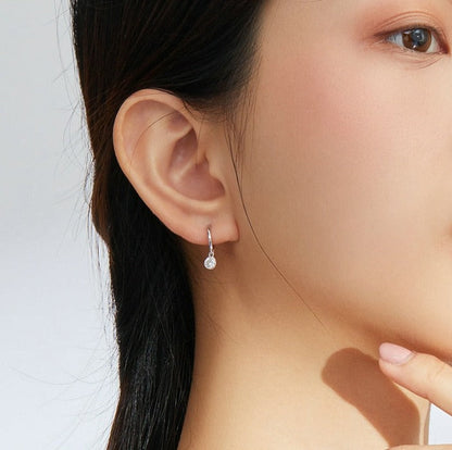 Round Drop Earrings in 925 Sterling Silver with Zirconia