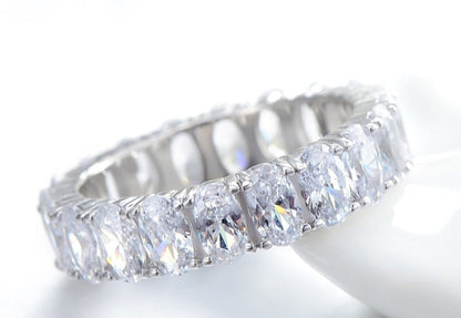 Oval Zirconia Ring