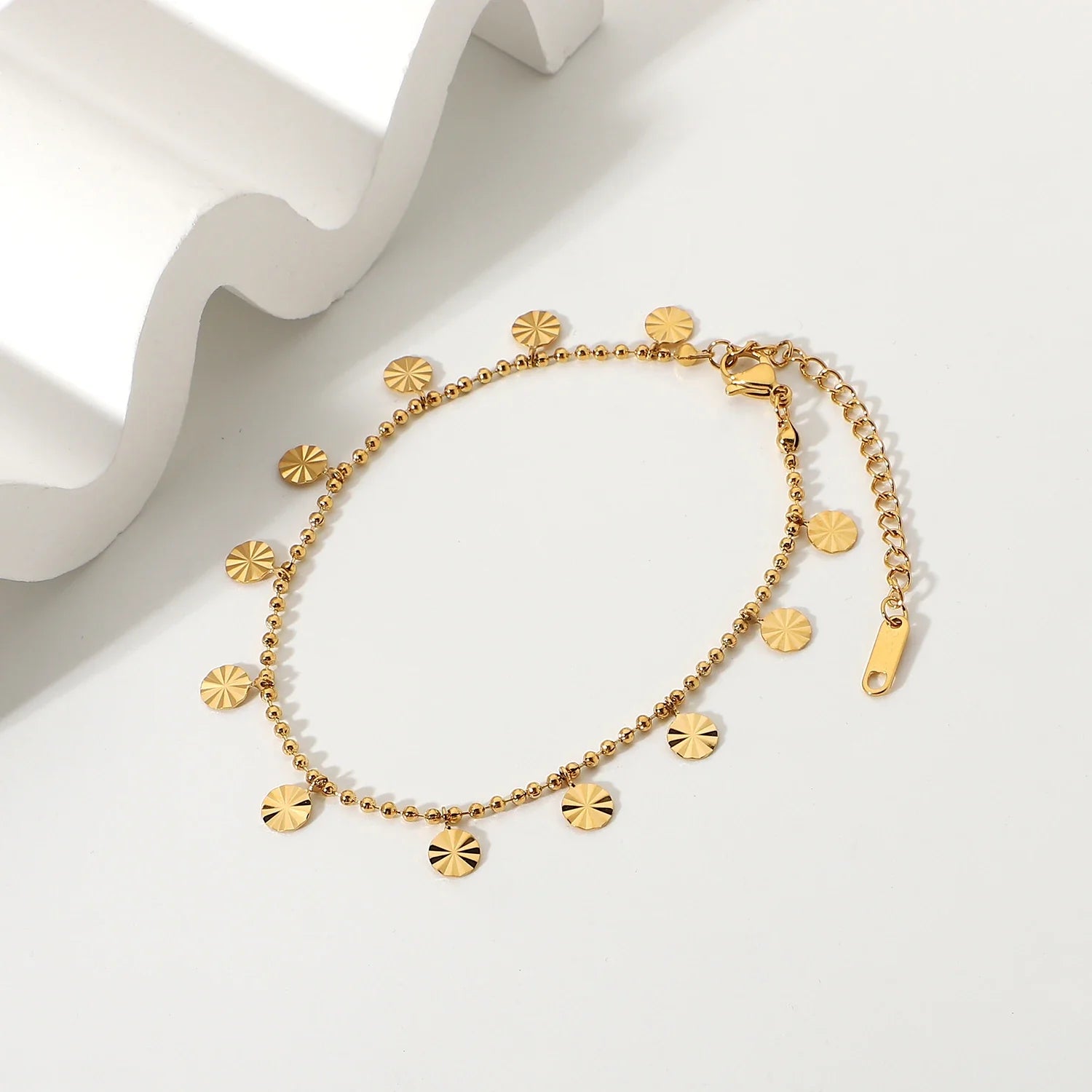 Minimalist Textured Sphere Bracelet – 18k Gold-Plated