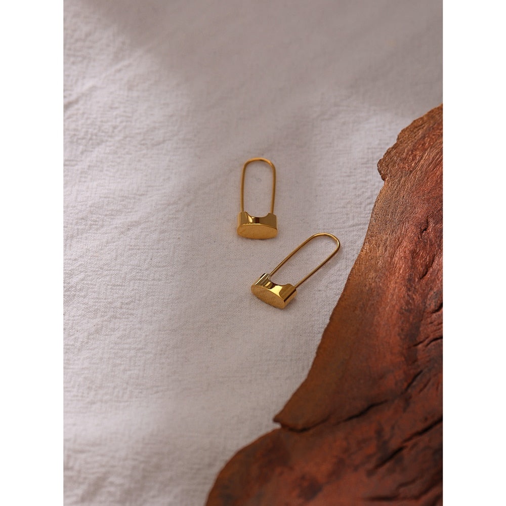 Padlock Earrings in 18k Gold Plating