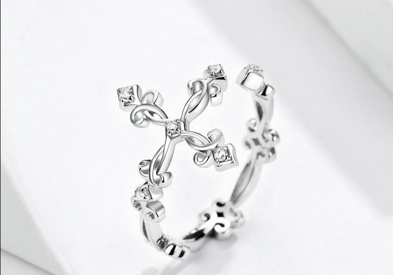 Women’s Adjustable Classic Cross Ring in Sterling Silver 925