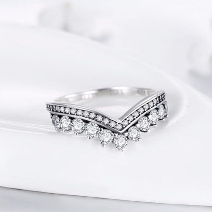 Classic Crown Ring
