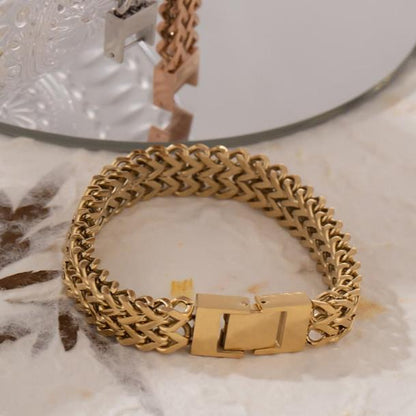18k Gold Plated Cuban Link Bracelet for Women – Exclusive Design