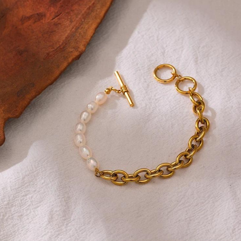 Link Bracelet with Freshwater Pearls – 18ct Gold-Plated