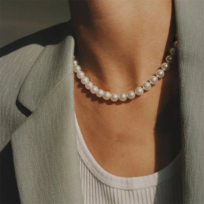 Minimalist Multi-Pearl Necklace