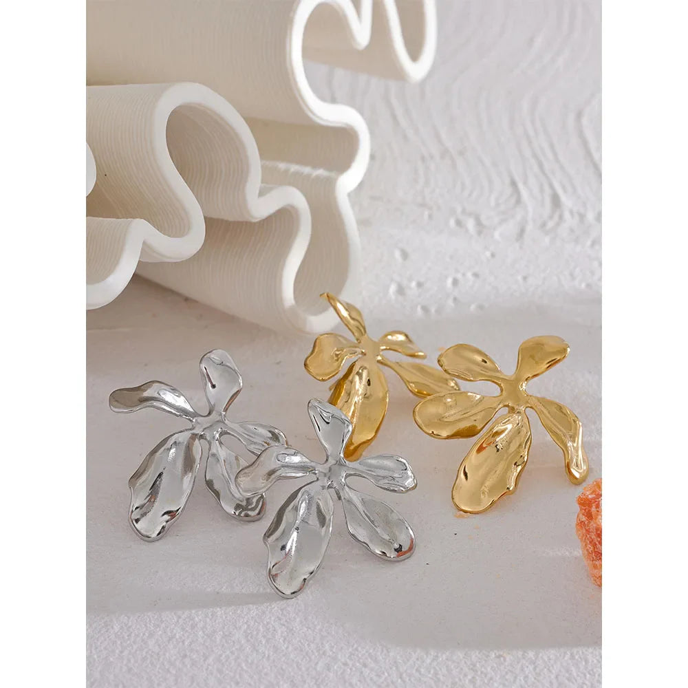 18k Gold-Plated Asymmetric Organic Flower Earrings