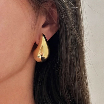 Elegant 18k Gold Plated Teardrop Dangle Earrings