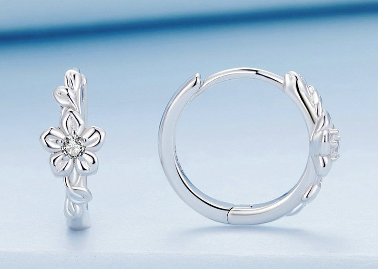 925 Sterling Silver Flower Zirconia Hoop Earrings