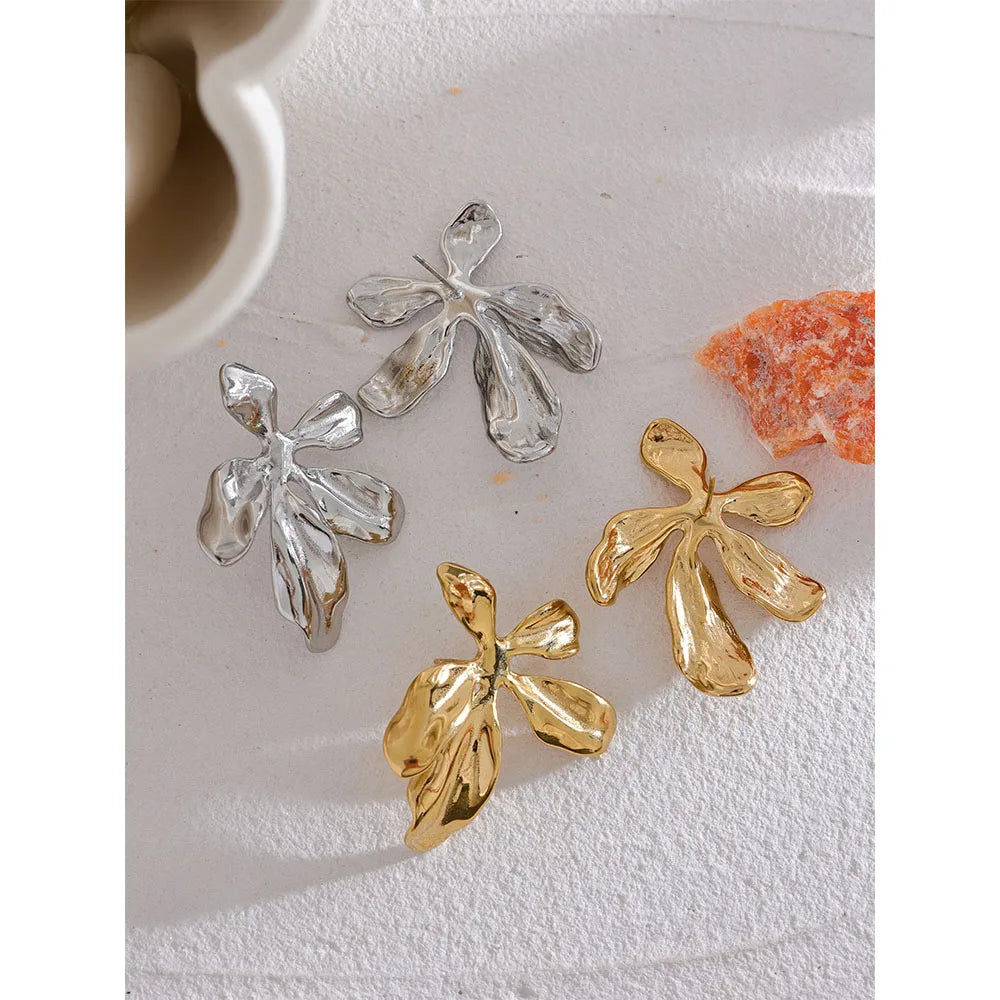 18k Gold-Plated Asymmetric Organic Flower Earrings