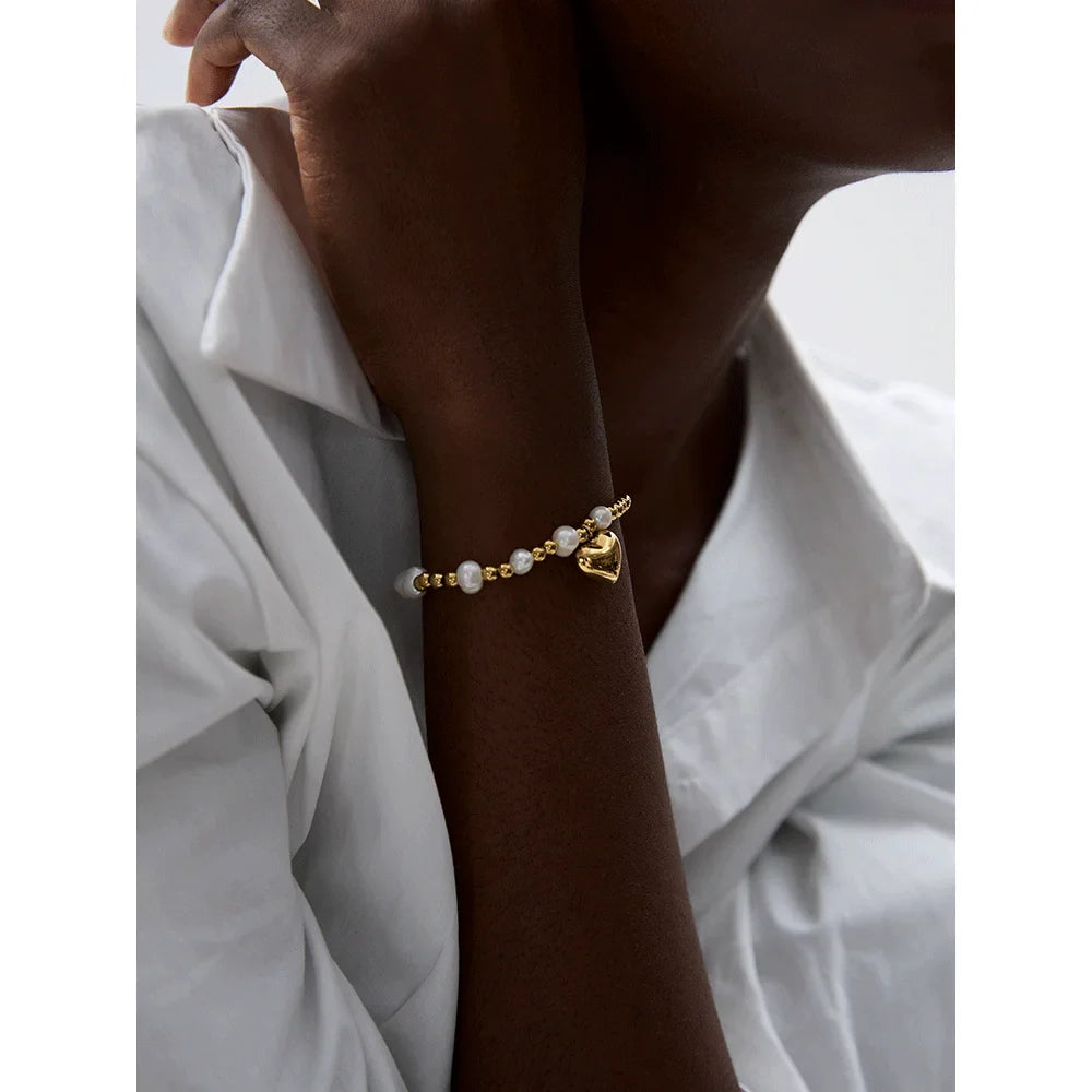 Heart &amp; Pearl Beaded Chain Bracelet – 18k Gold-Plated