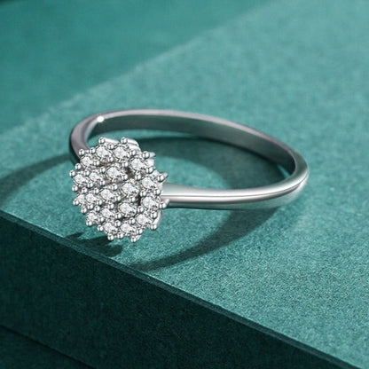 925 Sterling Silver Sparkling Cubic Zirconia Ring