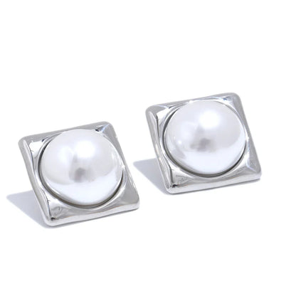 18k Gold-Plated Pearl Earrings
