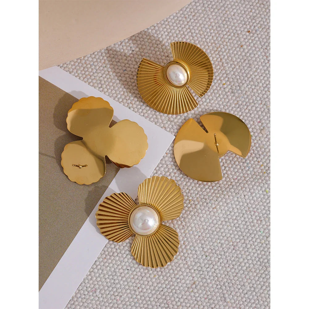 18k Gold-Plated Flower and Pearl Earrings