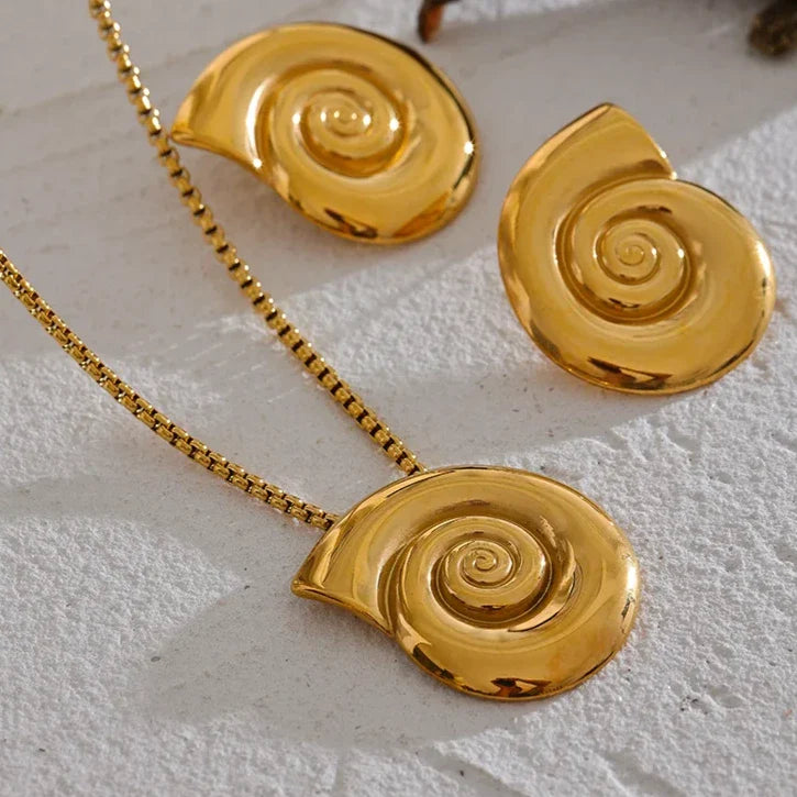 18k Gold-Plated Snail Necklace