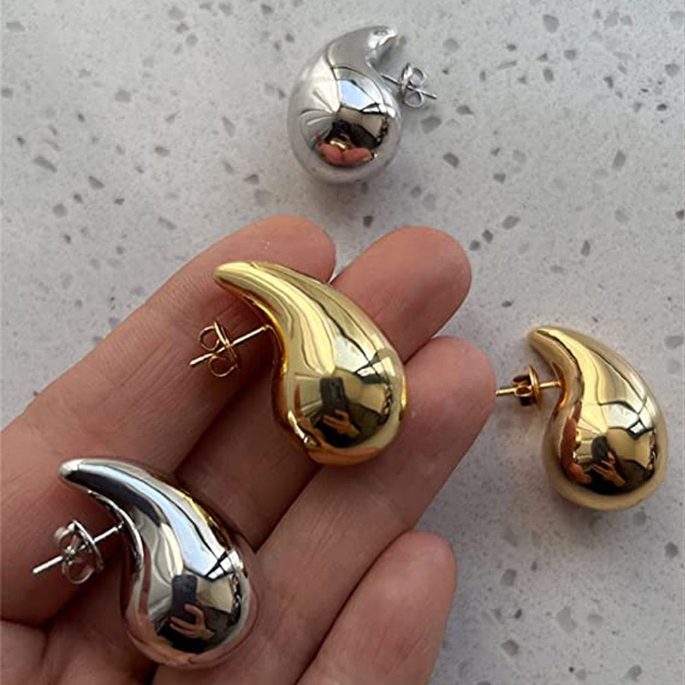 Elegant 18k Gold Plated Teardrop Dangle Earrings