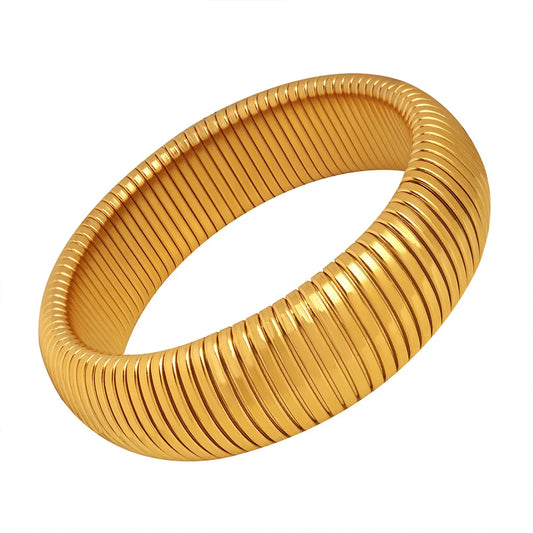 Adjustable Minimalist Bangle – 18k Gold-Plated