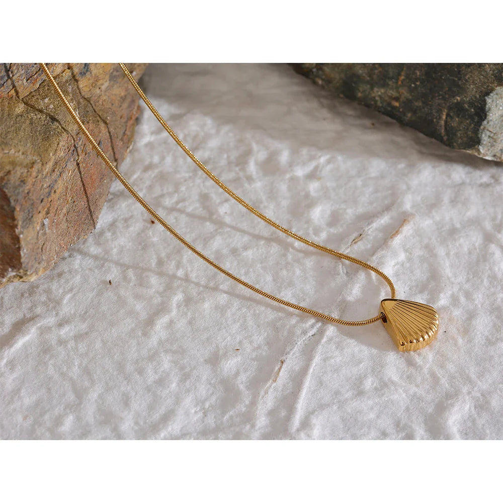 18k Gold-Plated Shell Necklace
