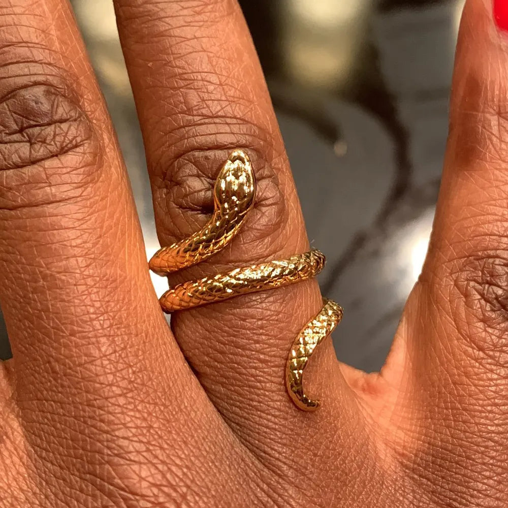 Elegant 18k Gold Plated Snake Ring – Adjustable Fit
