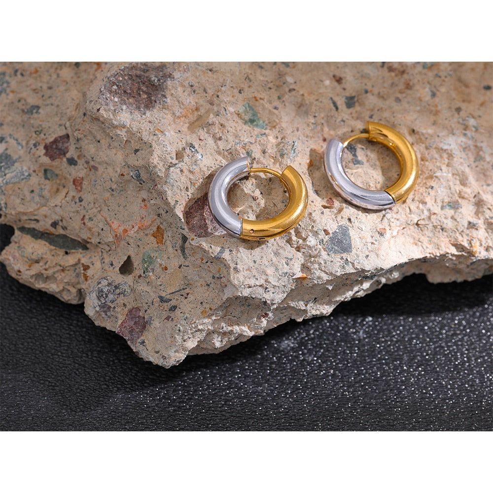 Geometric Round Earrings in 18k Gold Plated