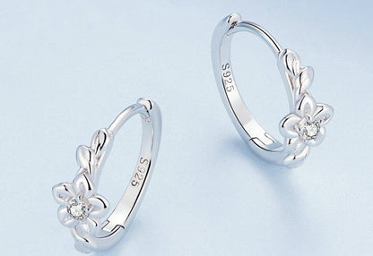 925 Sterling Silver Flower Zirconia Hoop Earrings