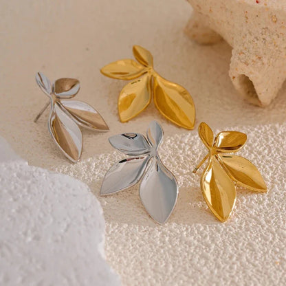 18k Gold-Plated Minimalist Leaf Earrings