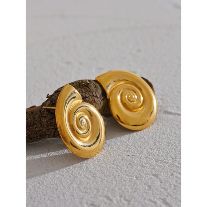 18k Gold-Plated Snail Necklace