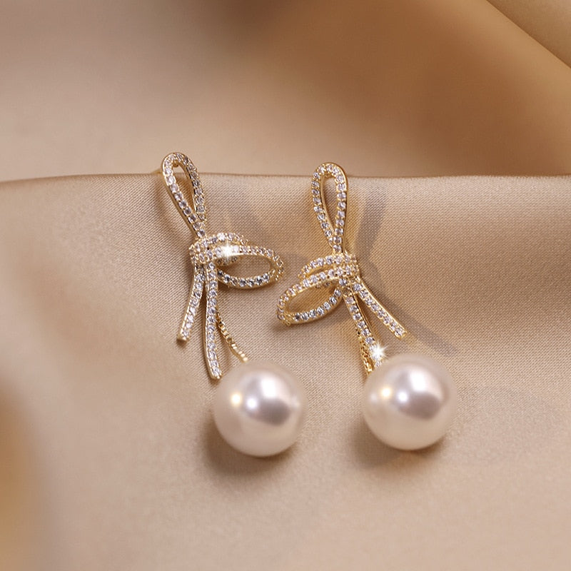 Pearl Earrings with Zirconia