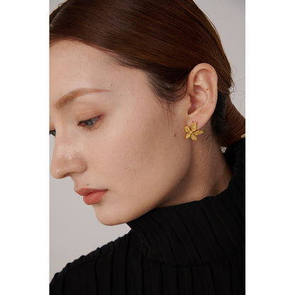 18k Gold-Plated Modern Floral Earrings