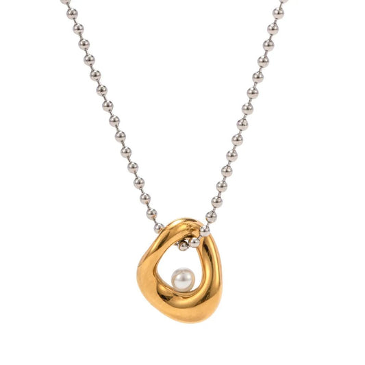 Central Pearl Pendant Necklace – 18ct Gold-Plated